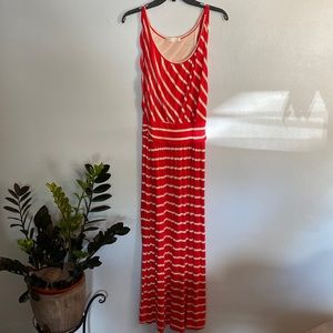 Lumiere Women’s Dress Medium Red and White Pattern Thin Straps Long